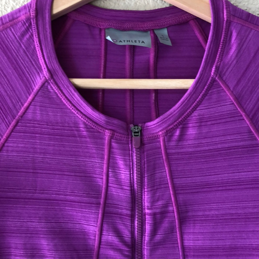 Athleta Rashguard Top Size S - Picture 5 of 5